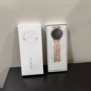 AGPTEK Pink Smart Watch